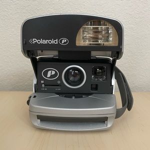 Polaroid P 600 Instant camera